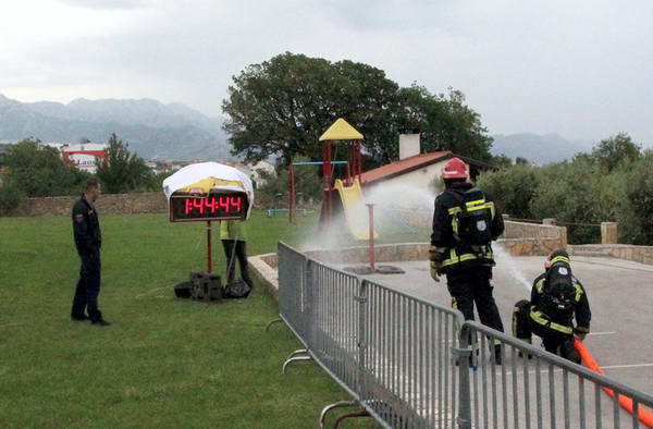 www.vatrogasni-portal.com/images/articles/19-vm-2.jpg