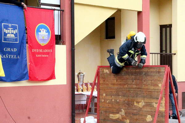 www.vatrogasni-portal.com/images/articles/19-vm-3.jpg