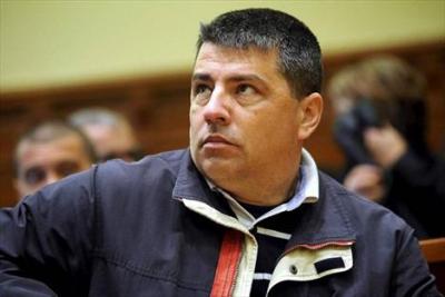 ZADAR: Obitelji stradalih vatrogasaca na Kornatu: Mesić je o svemu odlučivao!