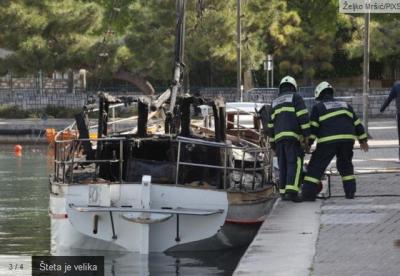 ZADAR:  Izgorio desetmetarski brod