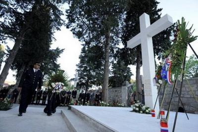 TISNO: Otkriven spomenik vatrogascima poginulim na Kornatu