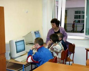 OSIJEK: Humanitarna akcija: Donirajte ra�unala za 'Ivan �tark'