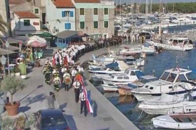 VODICE: Pripreme za Mimohod sje�anja kornatskim �rtvama