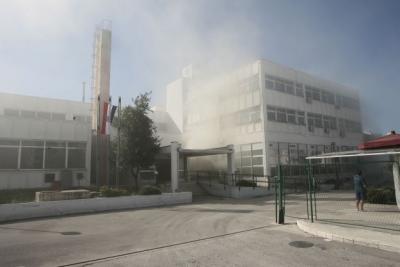 SPLIT: Po�ar progutao skladi�te DES-a