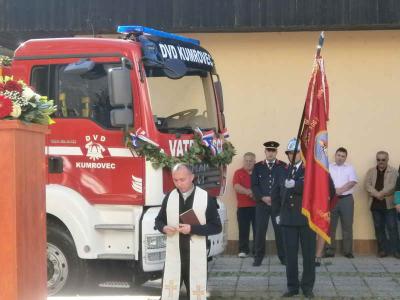 KUMROVEC: DVD-u novo vatrogasno vozilo i blagoslov nove vatrogasne zastave