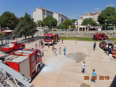 NOVI VINODOLSKI: DVD San Marino pokaznom vje�bom zaklju�io akciju Svibanj � mjesec za�tite od po�ara