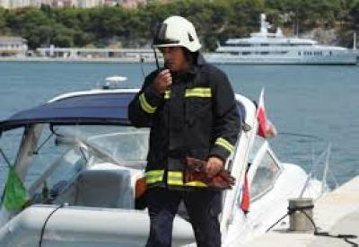 MILNA: Po�ar na gliseru u o�ima DVD-a Milna